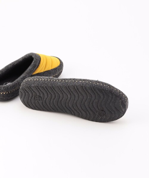 FREAK'S STORE（フリークスストア）の「nuvola/ヌヴォラ ニューウール　スリッパ（ウィメンズ）（ルームシューズ/スリッパ・レディース・ダークグレー/マスタード・ONE SIZE）」の11枚目の写真