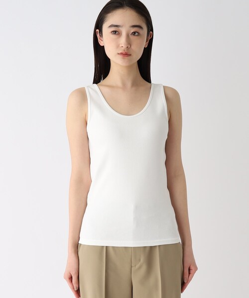 OPAQUE.CLIP（オペークドットクリップ）の「リブタンクトップ【洗濯機洗い可】（タンクトップ・レディース・ブラック/オフホワイト/ライトベージュ・36/38/40）」の6枚目の写真
