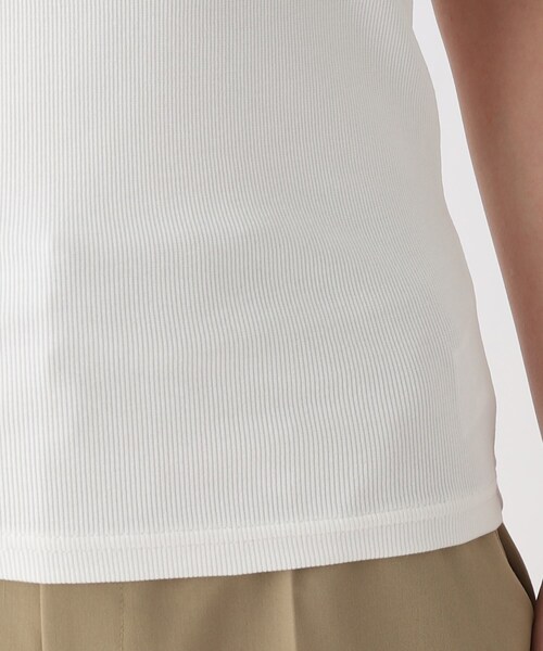 OPAQUE.CLIP（オペークドットクリップ）の「リブタンクトップ【洗濯機洗い可】（タンクトップ・レディース・ブラック/オフホワイト/ライトベージュ・36/38/40）」の11枚目の写真