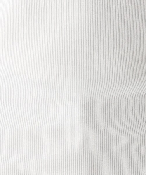 OPAQUE.CLIP（オペークドットクリップ）の「リブタンクトップ【洗濯機洗い可】（タンクトップ・レディース・ブラック/オフホワイト/ライトベージュ・36/38/40）」の20枚目の写真