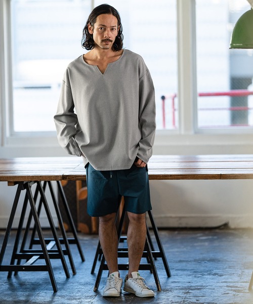 CAMBIO(カンビオ)の「mlt4214-キーネックカットソー(Tシャツ/カットソー・メンズ・ブラック/グレー/ベージュ・L/M)」の15枚目の写真
