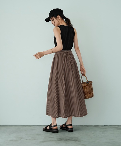 STYLE DELI(スタイルデリ)の「カラーナチュラルストライプ織りスカート(スカート・レディース・マスタード/ネイビー・01/02)」の3枚目の写真
