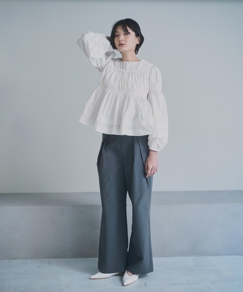 MECRE（メクル）の「デザインタックパンツ（その他パンツ・レディース・ブラック/グレー・M/S）」の3枚目の写真