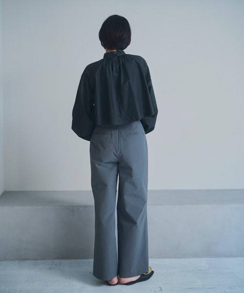 MECRE（メクル）の「デザインタックパンツ（その他パンツ・レディース・ブラック/グレー・M/S）」の5枚目の写真