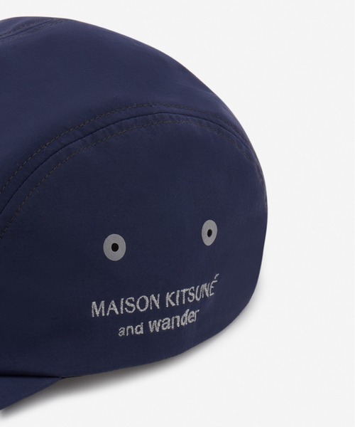 Maison Kitsune(メゾンキツネ)の「MK x AND WANDER CAP(キャップ・メンズ・ネイビー/ライトグリーン・U)」の4枚目の写真