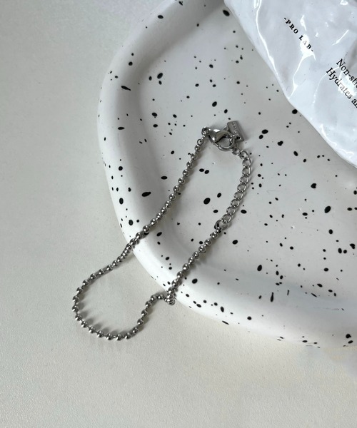 prose verse（プロズヴェール）の「〈サージカルステンレス〉ボールチェーンブレスレット（ブレスレット・レディース・シルバー/ゴールド・ﾌﾘ-）」の6枚目の写真