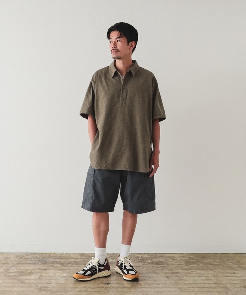 BEAMS（ビームス）の「BEAMS / イージーフィット プルオーバー ミリタリーシャツ（シャツ/ブラウス・メンズ・ブルー/ナチュラル/オリーブ・S/M/L/XL）」の9枚目の写真