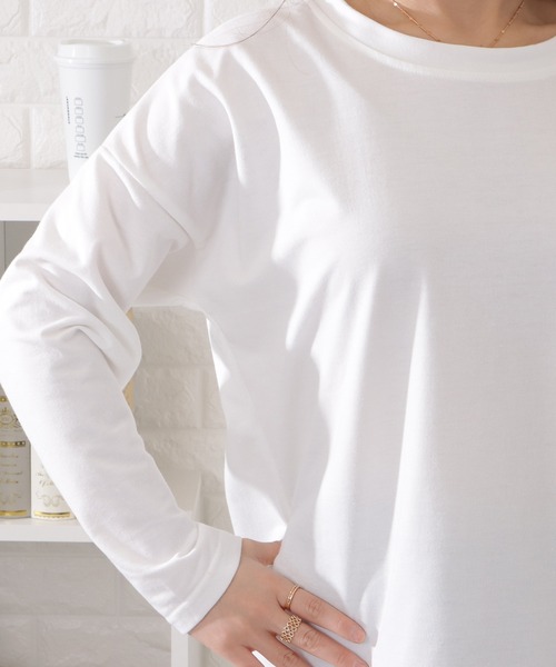 DAYRA(デイラ)の「ワンカラーラウンドヘム長袖カットソー(Tシャツ/カットソー・レディース・アイボリー/ブラック・L/M/XL)」の17枚目の写真