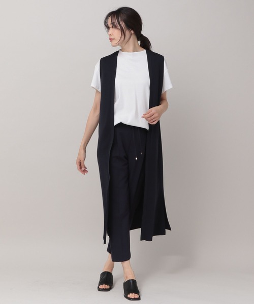 Elura（エルーラ）の「ニットロングジレ（その他アウター・レディース・ブラック/グレイッシュベージュ/ブラウン系その他2/ネイビー/オフホワイト/ダークブラウン・MEDIUM/LARGE）」の19枚目の写真