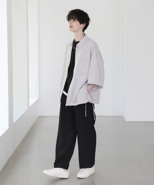 ETELIO（エテリオ）の「ビッグシルエットスリット入りサイドレースジップシャツ（シャツ/ブラウス・メンズ・ブラック/ライトグレー/ワイン/ブルー・S/L/M）」の9枚目の写真