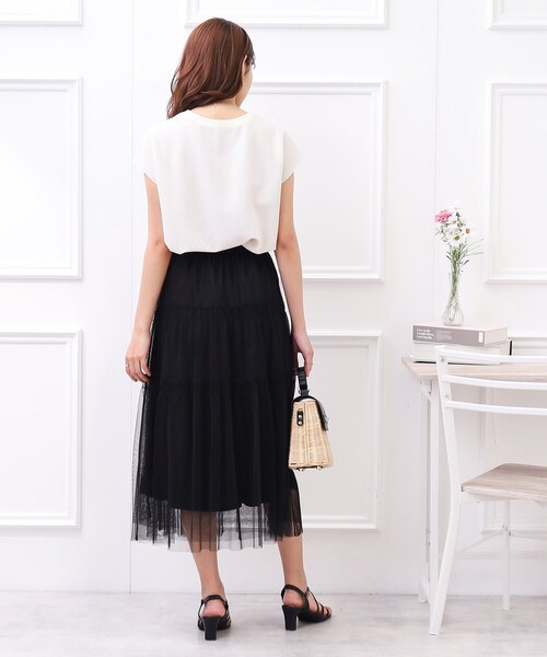 couture brooch（クチュールブローチ）の「◆【大人女子のカジュアルコーデに。】ヨウリュウロゴTシャツ（Tシャツ/カットソー・レディース・ブラック/ホワイト系/ナチュラル・38/42）」の6枚目の写真