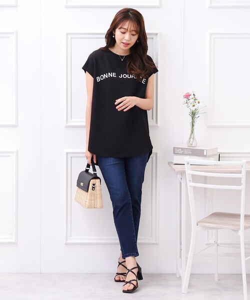 couture brooch（クチュールブローチ）の「◆【大人女子のカジュアルコーデに。】ヨウリュウロゴTシャツ（Tシャツ/カットソー・レディース・ブラック/ホワイト系/ナチュラル・38/42）」の15枚目の写真