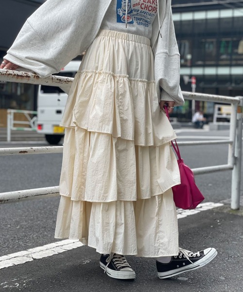 CIAOPANIC（チャオパニック）の「旧品番 非表示 ﾅｲﾛﾝﾃｨｱｰﾄﾞｽｶｰﾄ（スカート・レディース・オフホワイト/ブラック/キャメル・FREE）」の12枚目の写真