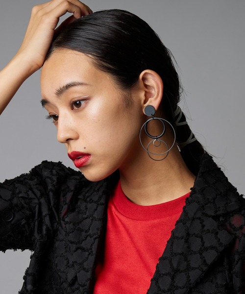 Narcissus（ナルシス）の「【blueta1】ビービー（イヤリング・レディース・ブラック・ONE SIZE）」の5枚目の写真