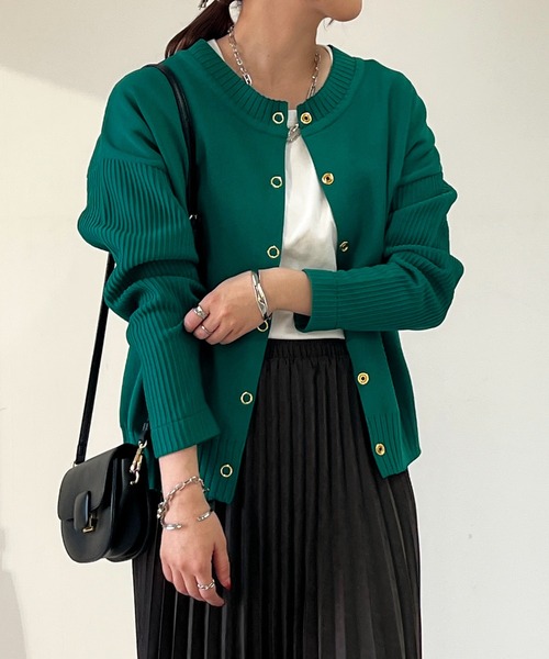 un dix cors（アンディコール）の「超軽量サイド切替カーディガン（カーディガン/ボレロ・レディース・ブラック/オレンジ/グリーン/オフホワイト・FREE）」の3枚目の写真