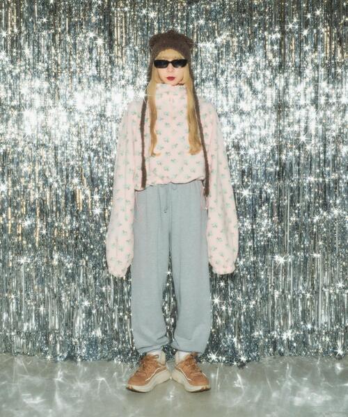 WC(ダブル シー)の「ドローコードフラワーパターンフリース(スウェット・レディース・アイボリー/ピンク・FREE)」の11枚目の写真