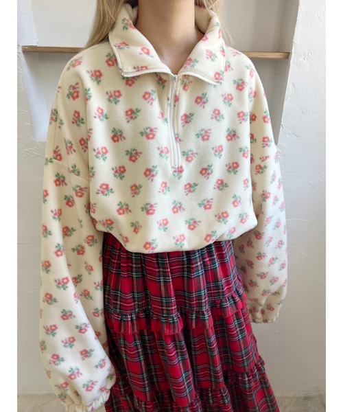 WC(ダブル シー)の「ドローコードフラワーパターンフリース(スウェット・レディース・アイボリー/ピンク・FREE)」の1枚目の写真