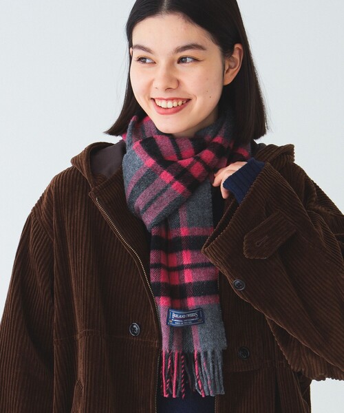 BEAMS BOY（ビームスボーイ）の「HIGHLAND TWEEDS / チェック ストール 小（ストール/ショール・レディース・ホワイト系その他/サックスブルー系/レッド系その他/ホワイト系その他2/グレー/ネイビー系/ピンク系その他・FREE）」の8枚目の写真