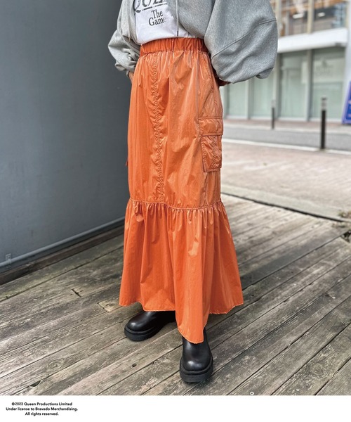 CIAOPANIC（チャオパニック）の「シャイニーカーゴティアードスカート（スカート・レディース・ブラック/オレンジ/シルバー・0/1）」の15枚目の写真