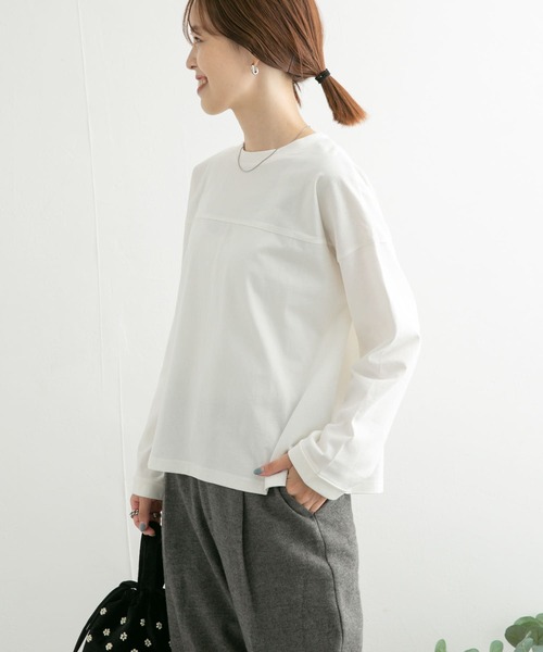 URBAN RESEARCH DOORS(アーバンリサーチドアーズ)の「USAコットンロングスリーブTシャツ(Tシャツ/カットソー・レディース・オフホワイト/ブラック/パープル・MEDIUM)」の11枚目の写真