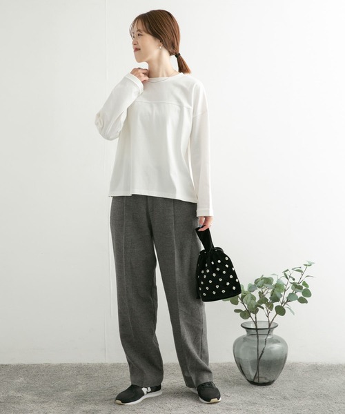 URBAN RESEARCH DOORS(アーバンリサーチドアーズ)の「USAコットンロングスリーブTシャツ(Tシャツ/カットソー・レディース・オフホワイト/ブラック/パープル・MEDIUM)」の15枚目の写真