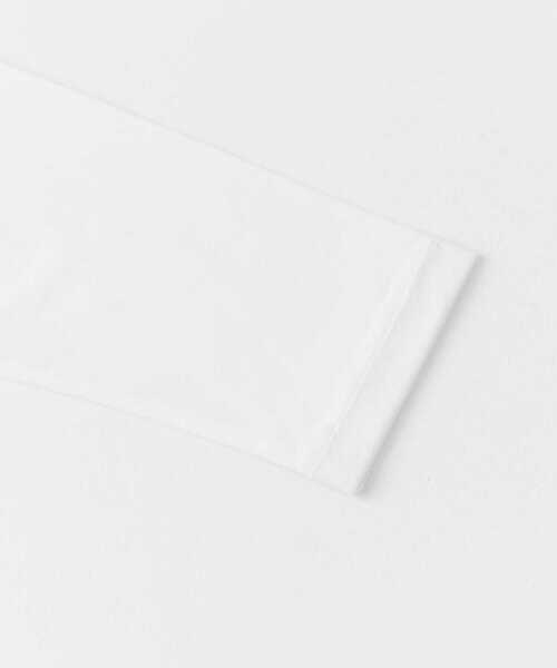 URBAN RESEARCH DOORS(アーバンリサーチドアーズ)の「USAコットンロングスリーブTシャツ(Tシャツ/カットソー・レディース・オフホワイト/ブラック/パープル・MEDIUM)」の7枚目の写真