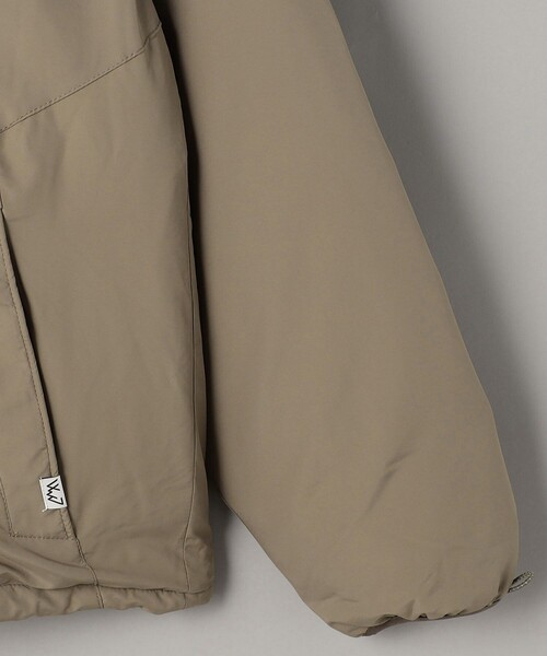 CMF OUTDOOR GARMENT（シーエムエフアウトドアガーメント）の「COMFY OUTDOOR GARMENT/コンフィアウトドアガーメント PUFF HOODIE DOWN/パフ フーディ ダウン（ダウンジャケット/コート・メンズ・ベージュ/ブラック・X-LARGE/LARGE/MEDIUM）」の6枚目の写真