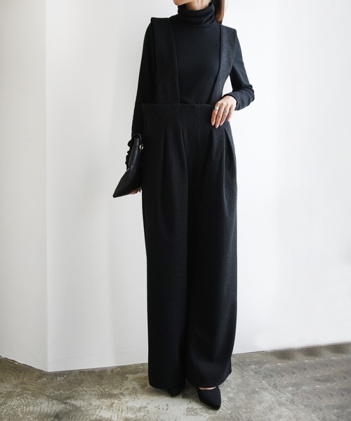 and it_（アンドイット）の「ウールライクサスペンダー付きパンツ（サロペット/オーバーオール・レディース・ブラック・LL/L/M）」の4枚目の写真