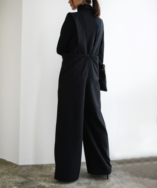 and it_（アンドイット）の「ウールライクサスペンダー付きパンツ（サロペット/オーバーオール・レディース・ブラック・LL/L/M）」の7枚目の写真
