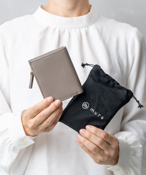MURA（ムラ）の「シュリンクレザー ゴールドファスナー ボタン閉じ 二つ折り財布（財布・レディース・ピンク/オレンジ/ブラック/グリーン/グレー・FREE）」の20枚目の写真