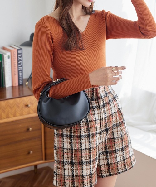 KOBE LETTUCE（コウベレタス）の「ハーフムーンバッグ（ハンドバッグ・レディース・ブラウン/ブラック・FREE）」の6枚目の写真