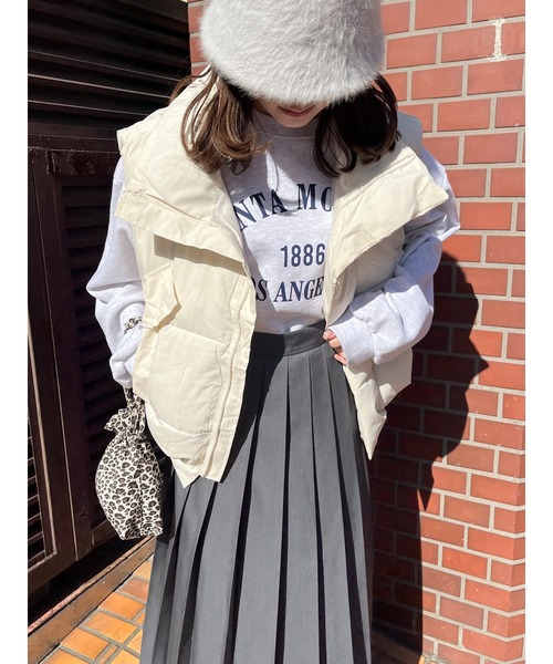 WC（ダブル シー）の「オーバーフェイクダウンベスト（ダウンベスト・レディース・アイボリー/ピンク/ブラック・FREE）」の11枚目の写真