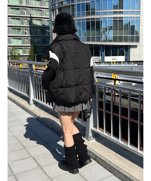 WC（ダブル シー）の「オーバーフェイクダウンベスト（ダウンベスト・レディース・アイボリー/ピンク/ブラック・FREE）」の18枚目の写真