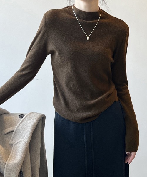 Miniministore(ミニミニストア)の「秋冬 ニットトップス レディースきれいめ(ニット/セーター・レディース・グレー/アイボリー/ダークブラウン/オリーブ系/ブラック/ベージュ/ライトブラウン・フリー)」の1枚目の写真