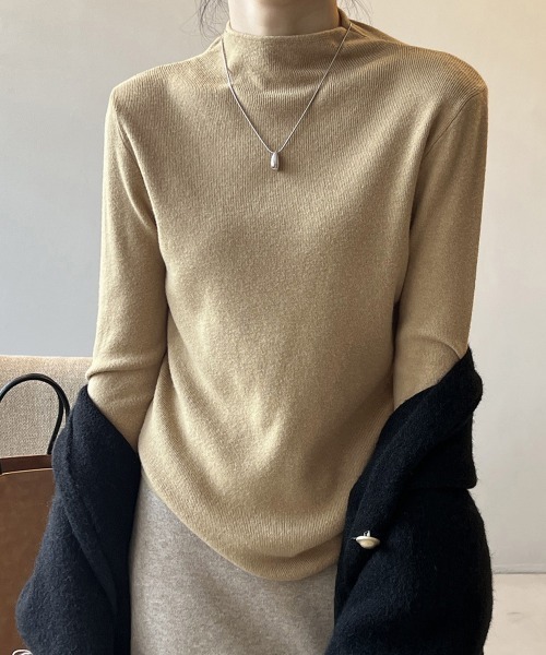 Miniministore(ミニミニストア)の「秋冬 ニットトップス レディースきれいめ(ニット/セーター・レディース・グレー/アイボリー/ダークブラウン/オリーブ系/ブラック/ベージュ/ライトブラウン・フリー)」の16枚目の写真