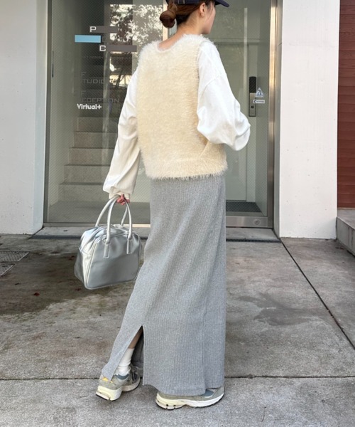 CIAOPANIC TYPY(チャオパニックティピー)の「ミックスフェザーヤーンクロップド丈ベスト(ベスト・レディース・イエロー/ライトグレー/グレー/オフホワイト/ブルー・ONE SIZE)」の15枚目の写真