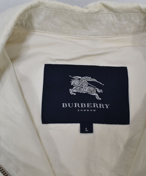 BURBERRY（バーバリー）の「【ヴィンテージ古着】BURBERRY LONDON /バーバリー ロゴ スイングトップ（ブルゾン・メンズ・グレー・LARGE）」の8枚目の写真