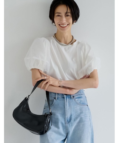 Re:EDIT（リエディ）の「[神山まりあさん着用][2024SS COLLECTION]2WAYハーフムーンハンドバッグ（ハンドバッグ・レディース・ホワイト/ブラック/ブルー/キャメル/シルバー・FREE）」の9枚目の写真