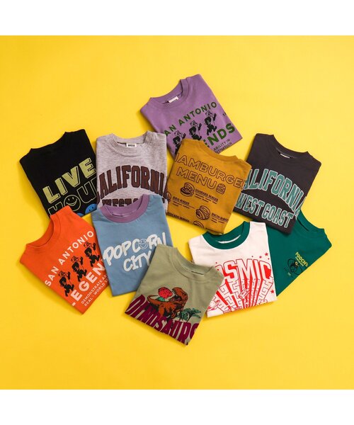 BREEZE（ブリーズ）の「【WEB限定・ユニセックス】カラバリプリント長袖Tシャツ（Tシャツ/カットソー・キッズ・グレー/オフホワイト/エメラルド/ブラック/サックスブルー/カーキ/イエロー/パープル/チャコール/オレンジ・90/100/150/110/120/130/140）」の16枚目の写真