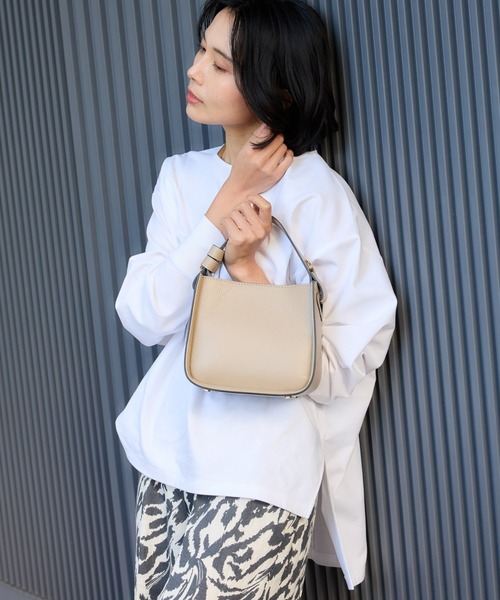 BARNYARDSTORM（バンヤードストーム）の「BARNYARDSTORM / ドルマンブラウスライクプルオーバー 吸水速乾 接触冷感（Tシャツ/カットソー・レディース・ホワイト/ブラック/ブルー・FREE）」の10枚目の写真