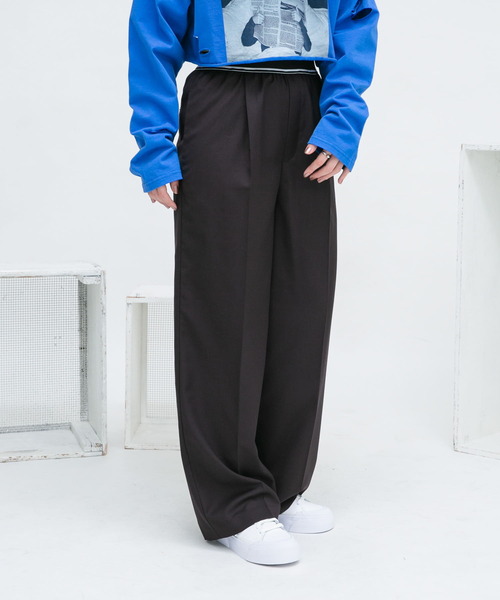 KBF(ケイビーエフ)の「ウエストゴムデザインイージーパンツ(その他パンツ・レディース・チャコールグレー/グレー/ベージュ・ONE)」の5枚目の写真