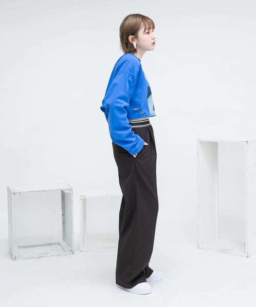 KBF(ケイビーエフ)の「ウエストゴムデザインイージーパンツ(その他パンツ・レディース・チャコールグレー/グレー/ベージュ・ONE)」の11枚目の写真