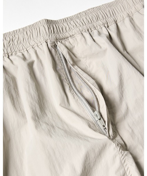meltum(メルタム)の「ALL-ROUND TECH PANTS(その他パンツ・メンズ・ブラック/オリーブ/ライトグレー/ネイビー・LARGE/MEDIUM/SMALL/X-LARGE)」の14枚目の写真