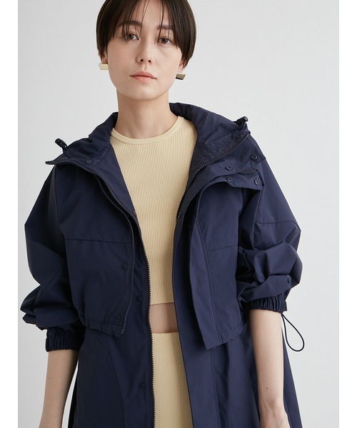 emmi（エミ）の「eco 3wayレイヤード撥水コート（ナイロンジャケット・レディース・ネイビー/ライトベージュ・1/0）」の15枚目の写真