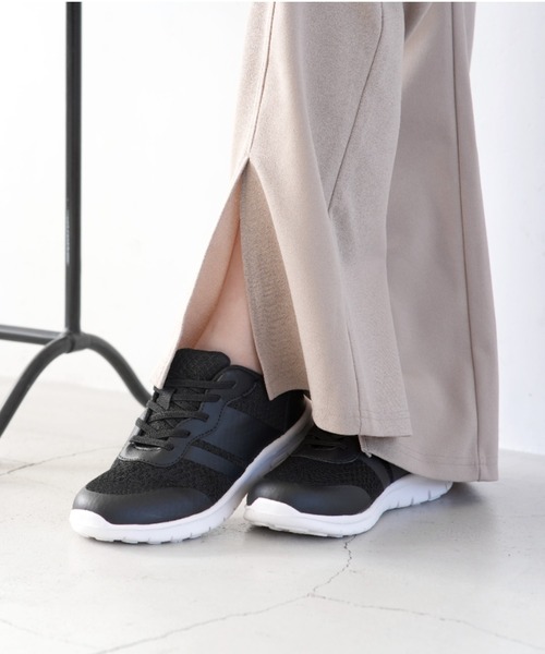 SLACK FOOTWEAR（スラックフットウェア）の「【MESSOULIERS】ウォーキングシューズ（スニーカー・レディース・ネイビー/ブラック・23/24/22.5/24.5/23.5）」の18枚目の写真