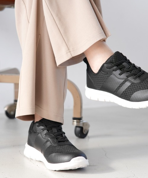 SLACK FOOTWEAR（スラックフットウェア）の「【MESSOULIERS】ウォーキングシューズ（スニーカー・レディース・ネイビー/ブラック・23/24/22.5/24.5/23.5）」の17枚目の写真