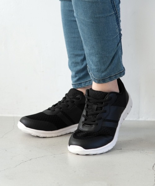 SLACK FOOTWEAR（スラックフットウェア）の「【MESSOULIERS】ウォーキングシューズ（スニーカー・レディース・ネイビー/ブラック・23/24/22.5/24.5/23.5）」の13枚目の写真