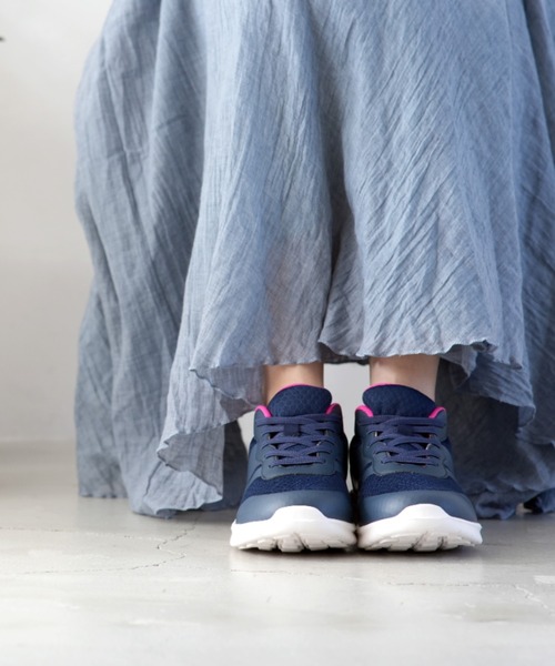 SLACK FOOTWEAR（スラックフットウェア）の「【MESSOULIERS】ウォーキングシューズ（スニーカー・レディース・ネイビー/ブラック・23/24/22.5/24.5/23.5）」の11枚目の写真