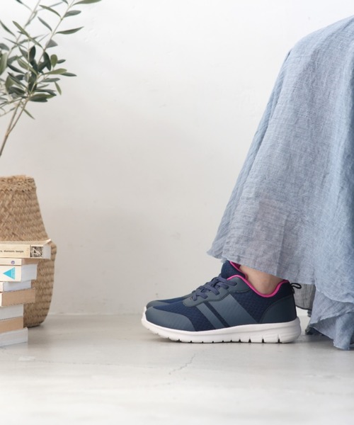 SLACK FOOTWEAR（スラックフットウェア）の「【MESSOULIERS】ウォーキングシューズ（スニーカー・レディース・ネイビー/ブラック・23/24/22.5/24.5/23.5）」の9枚目の写真