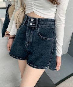 タックハイウエストデニムショートパンツ（デニムパンツ